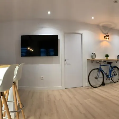 Apartamentos Santullano 2 Oviedo Zewnętrze zdjęcie